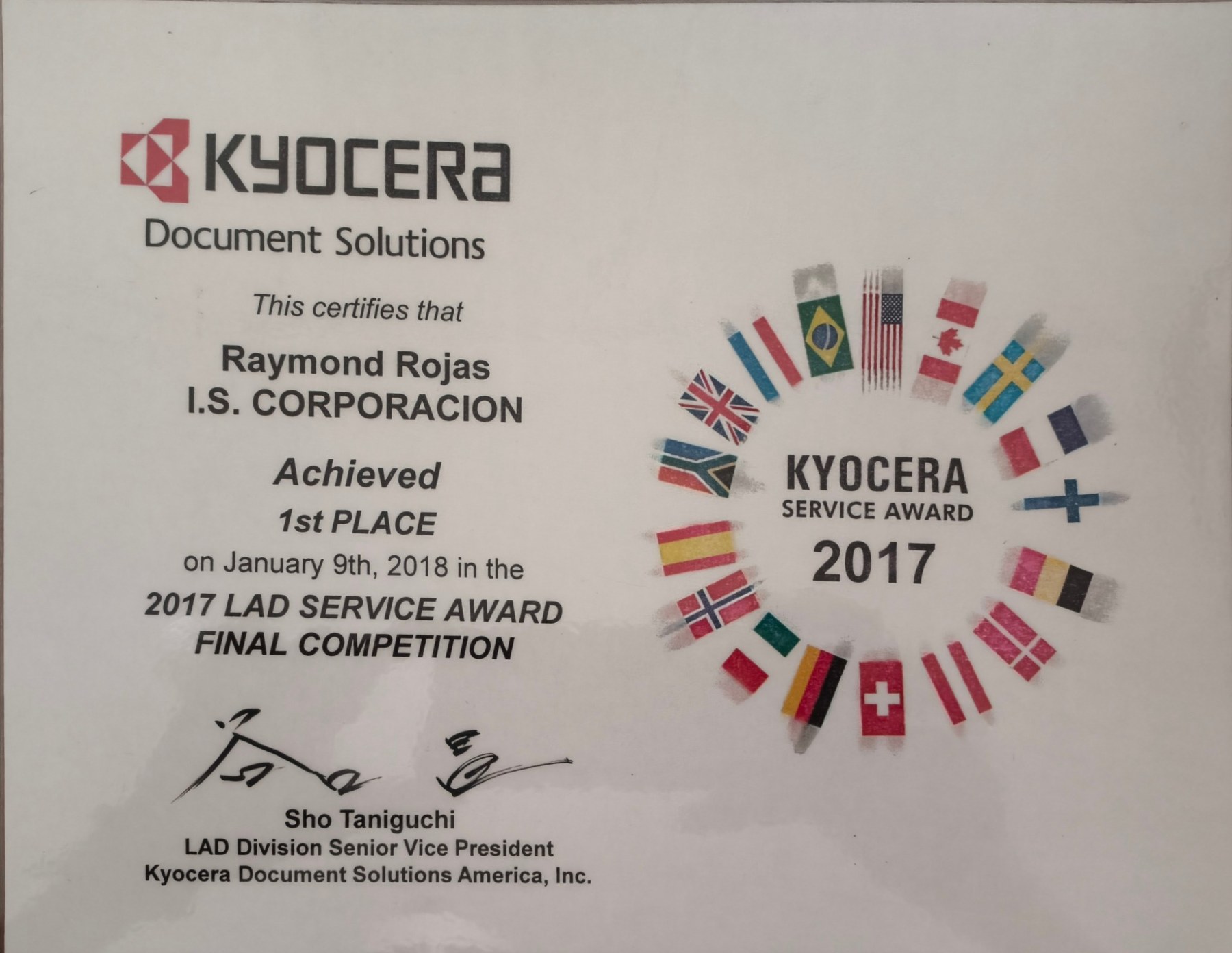 Primer lugar · Kyocera Service Award